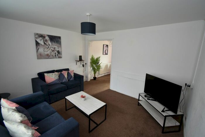 3 Bedroom Terraced House To Rent In Oldhouse Road, Hemel Hempstead, HP2