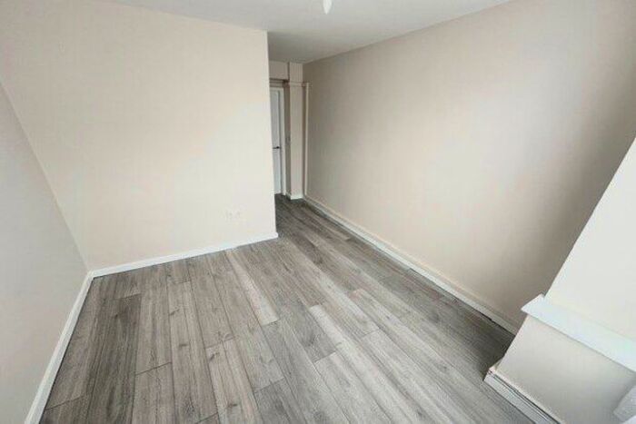 1 Bedroom Flat To Rent In Edleston Road, Crewe, CW2