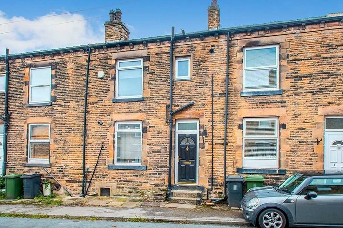 2 Bedroom Terraced House To Rent In Low Street, Tingley, Wakefield, West Yorkshire, WF3