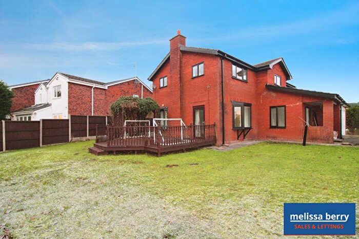 4 Bedroom Detached House To Rent In Sergeants Lane, Whitefield, Manchester, M45