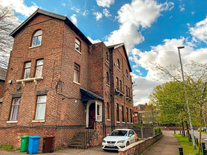 1 Bedroom Apartment To Rent In Denison Road, Victoria Park, M14