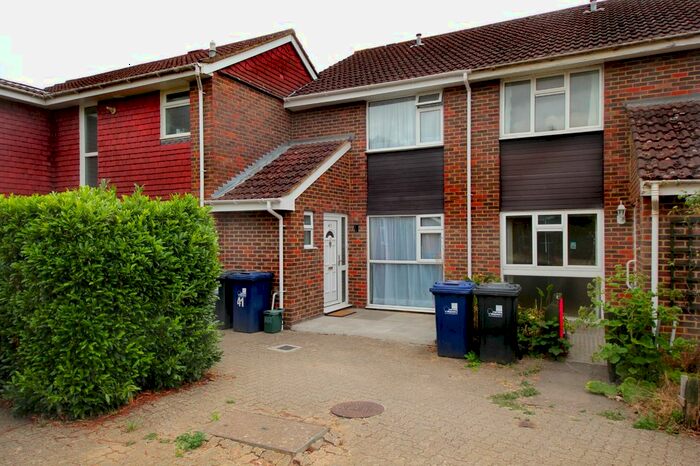 3 Bedroom Terraced House To Rent In Aspen Close, London, W5