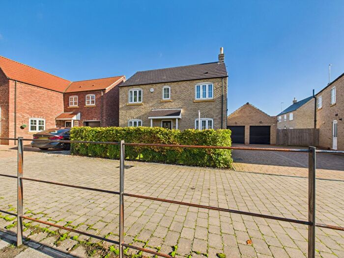 3 Bedroom Detached House For Sale In Rosner Drive, Hessle, HU13