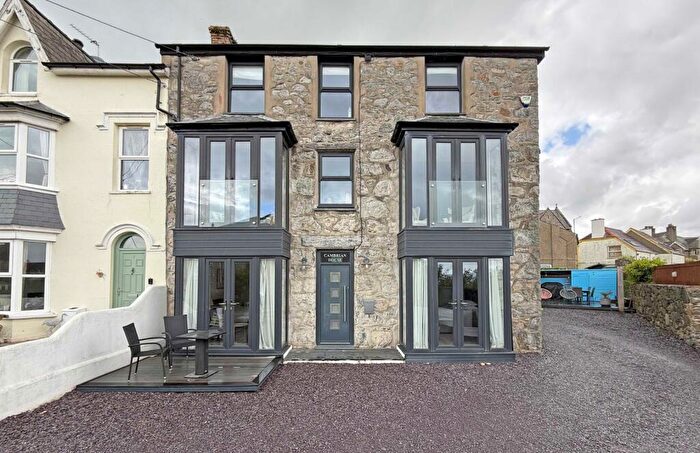 6 Bedroom End Of Terrace House For Sale In Cambrian Terrace, Criccieth, Gwynedd, LL52
