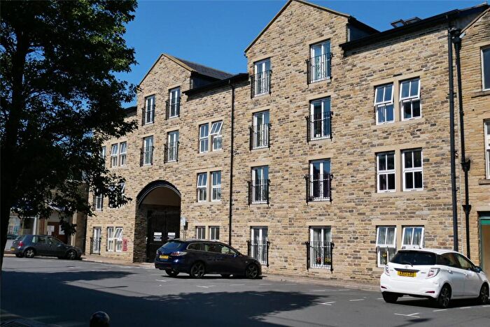 1 Bedroom Apartment To Rent In Rawson Buildings, Rawson Road, Bradford, West Yorkshire, BD1