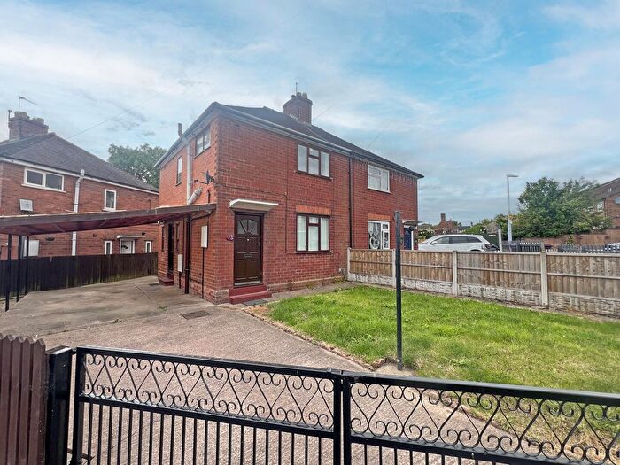 3 Bedroom Semi Detached House To Rent In Portley Road, Dawley, Telford, TF4