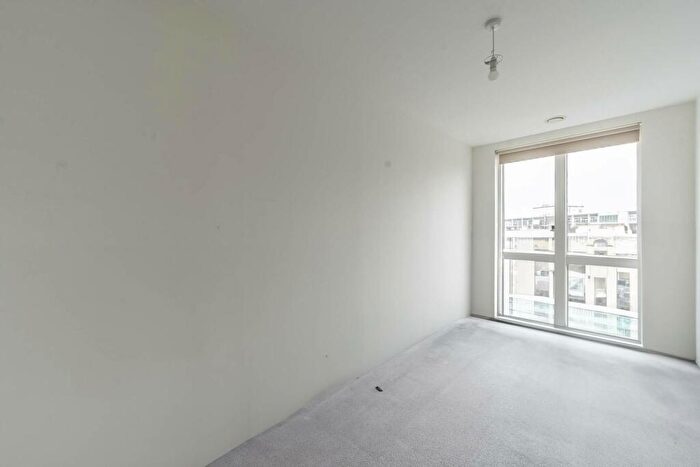 3 Bedroom Flat To Rent In Gayton Road, Harrow, HA1