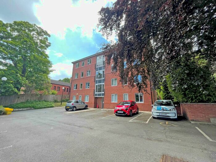 1 Bedroom Flat To Rent In Meanwood Road, Meanwood, Leeds, LS7