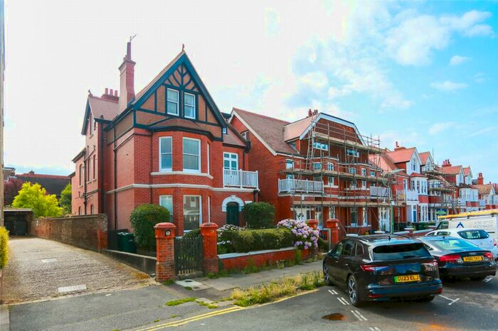2 Bedroom Apartment To Rent In Aymer Road, Hove, East Sussex, BN3