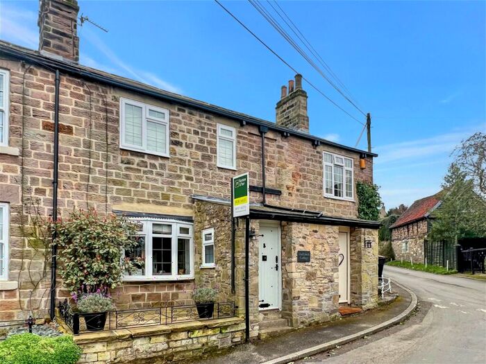 2 Bedroom Cottage For Sale In Sicklinghall, The Crescent, Wetherby, LS22