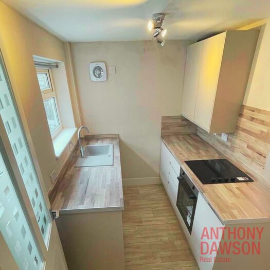 3 Bedroom Terraced House To Rent In Queen Victoria Road, Burnley, Lancashire, BB10