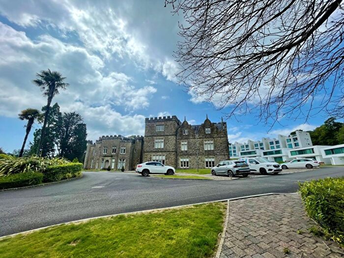 1 Bedroom Block Of Flats For Sale In Apartment Clyne Castle, Mill Lane, Blackpill, Swansea, SA3