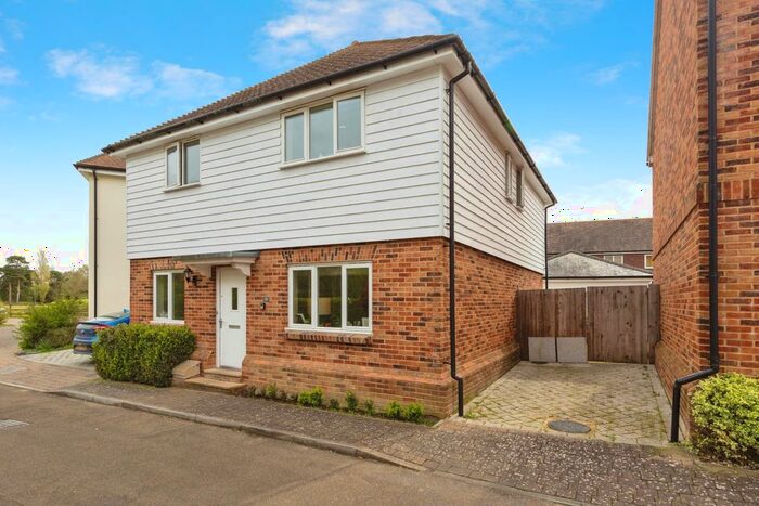4 Bedroom Detached House For Sale In Havillands Place, Wye, Ashford, Kent, TN25