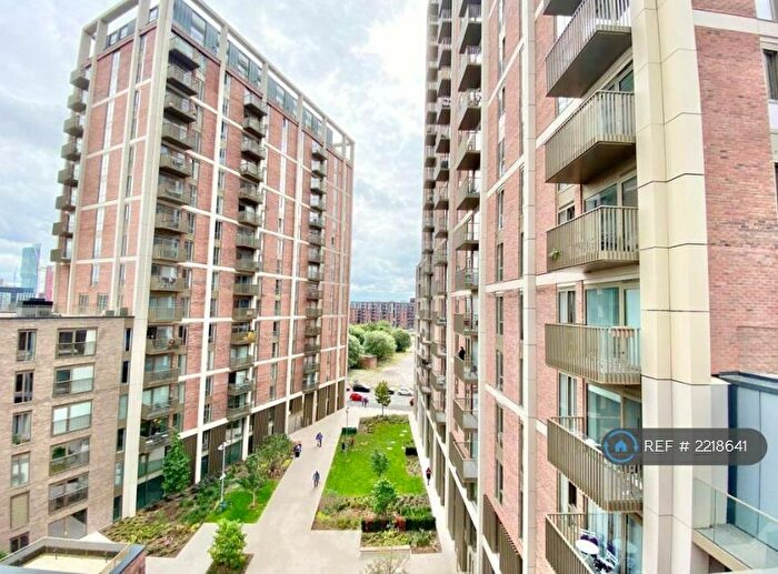 2 Bedroom Flat To Rent In Hulme Street, Salford, M5