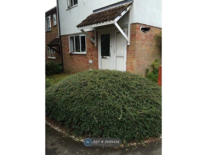 2 Bedroom End Terrace House To Rent In Rectory Farm, Rectory Farm, Northampton, NN3