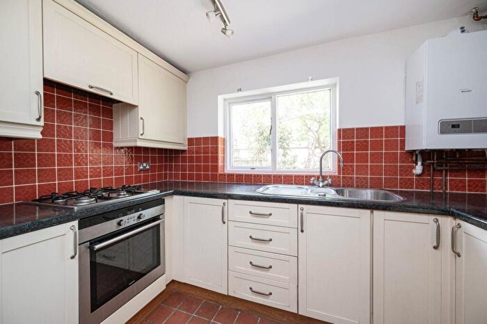 3 Bedroom Terraced House To Rent In Millfields Road, Clapton, London, E5
