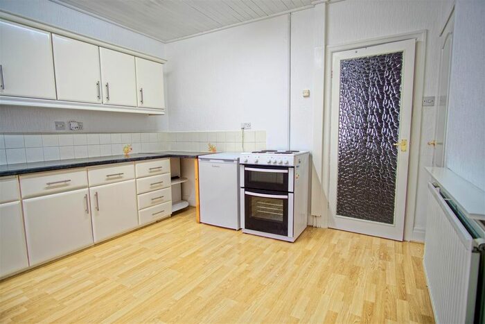 2 Bedroom End Of Terrace House To Rent In Murdock Avenue, Ashton-On-Ribble, Preston, PR2