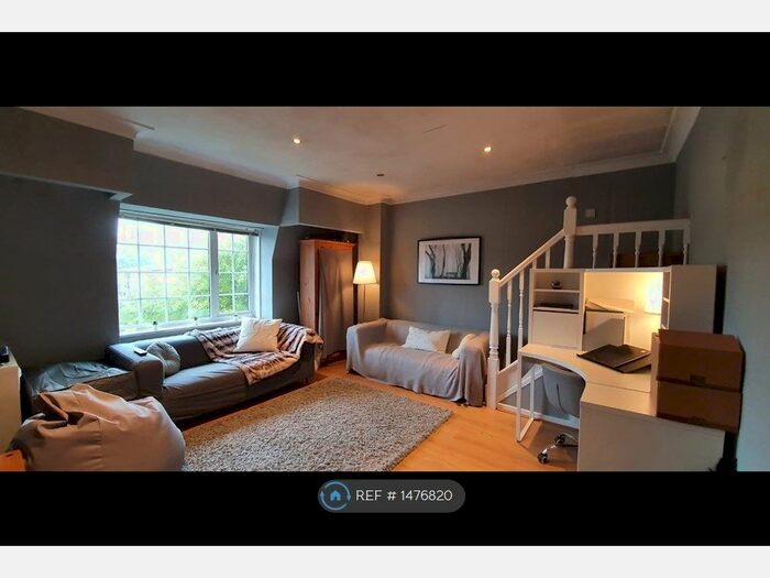 1 Bedroom Flat To Rent In Harrogate Road, Leeds, LS17