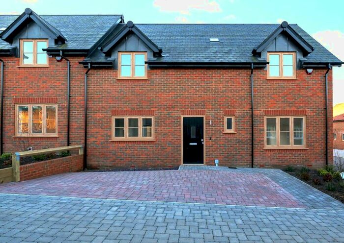 4 Bedroom End Of Terrace House For Sale In Home Farm, Embley Lane, East Wellow, Romsey, SO51