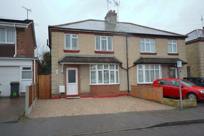 3 Bedroom Semi-Detached House To Rent In Swiss Avenue, Chelmsford, CM1