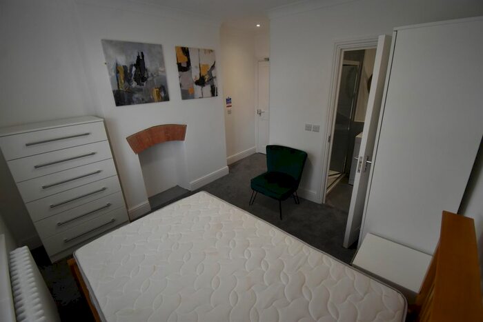 1 Bedroom Detached House To Rent In Alexandra Road, Reading, Berkshire, RG1