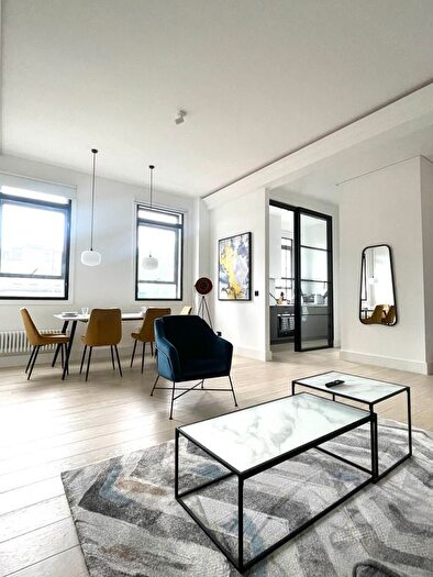 2 Bedroom Flat To Rent In Allsop Place, London, NW1