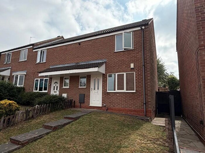 2 Bedroom End Of Terrace House To Rent In Mill Green, Newark, Nottinghamshire., NG24