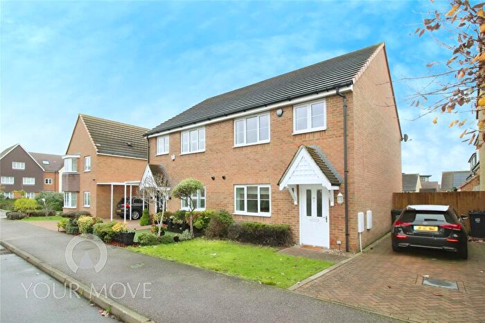 3 Bedroom Semi-Detached House To Rent In Eleanor Close, Dartford, Kent, DA1