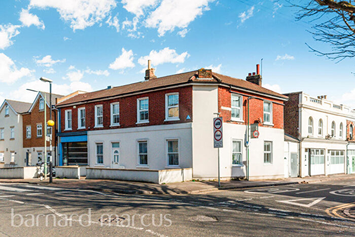 5 Bedroom House To Rent In Lind Road, Sutton, SM1