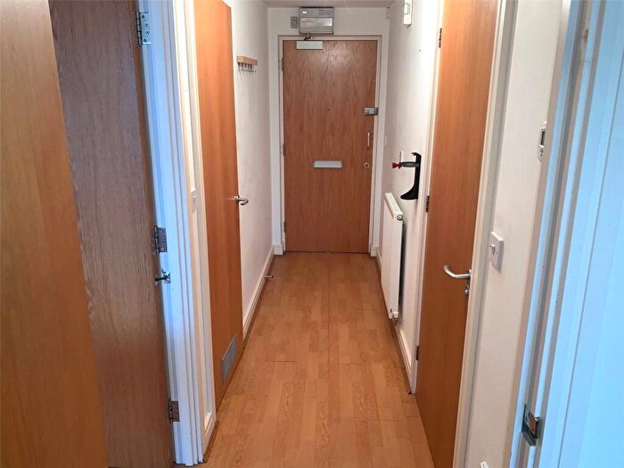 1 Bedroom Flat To Rent In Ebrington Street, Plymouth, Devon, PL4
