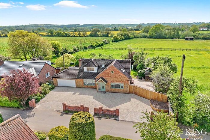 4 Bedroom Detached House For Sale In Middletown, Sambourne, B80