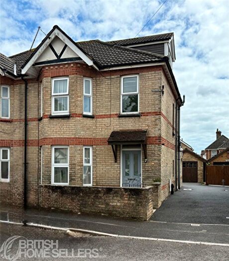 4 Bedroom Semi-Detached House For Sale In Hillman Road, Poole, Dorset, BH14