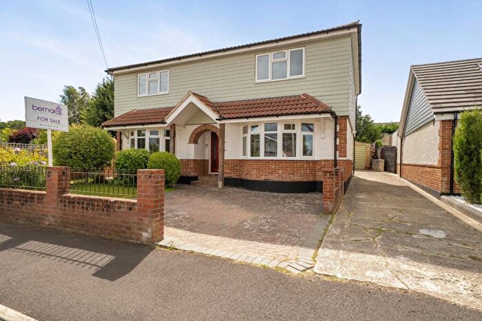 4 Bedroom Detached House For Sale In Alameda Way, Waterlooville, PO7