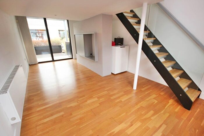 2 Bedroom Terraced House To Rent In Ash Street, Salford, M6