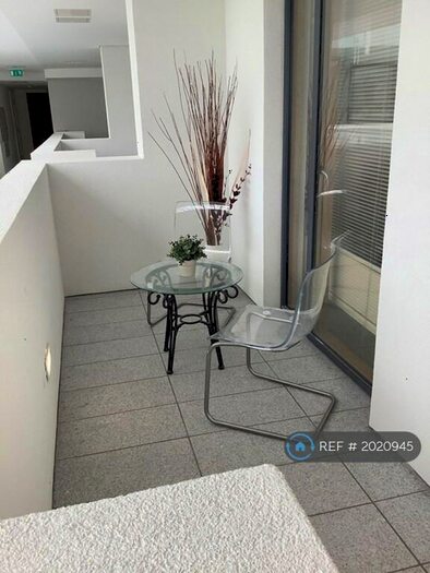 2 Bedroom Flat To Rent In Mann Island, Liverpool, L3