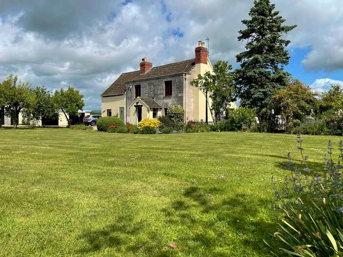 4 Bedroom Detached House For Sale In Maycroft, Pillows Green Road, Corse, Gloucester, GL19