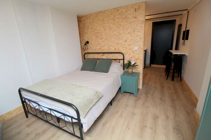 1 Bedroom Flat To Rent In Denman Street, Nottingham, NG7