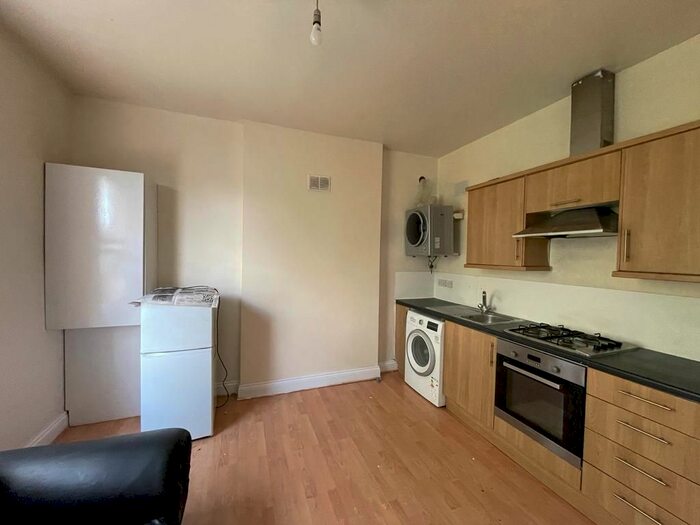 1 Bedroom Studio To Rent In Eagle Road, Wembley, HA0