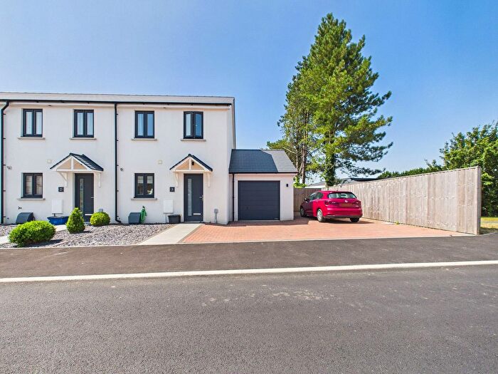 2 Bedroom Semi-Detached House For Sale In Green Lane, Johnston, SA62
