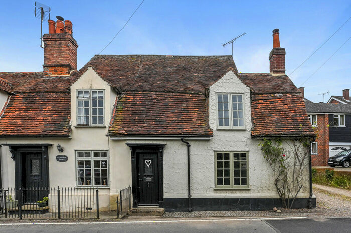 2 Bedroom End Of Terrace House For Sale In The Street, Roxwell, CM1