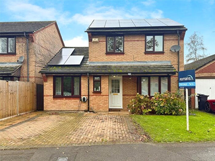 4 Bedroom Detached House For Sale In Cavendish Gardens, Winnersh, Wokingham, RG41