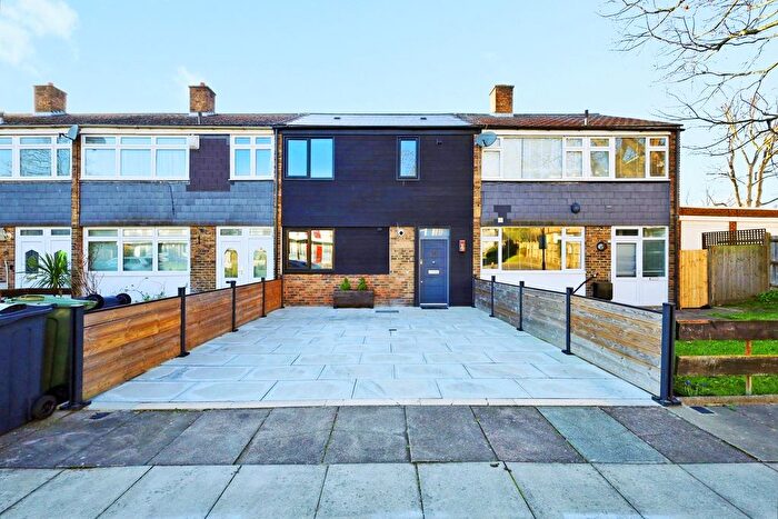 4 Bedroom Terraced House For Sale In New Park Road, London, SW2