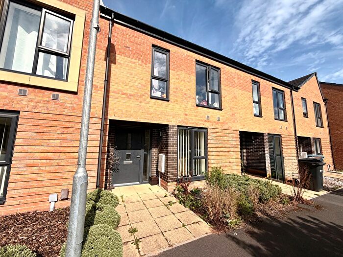 3 Bedroom Property To Rent In Medina Close, Warrington, WA3
