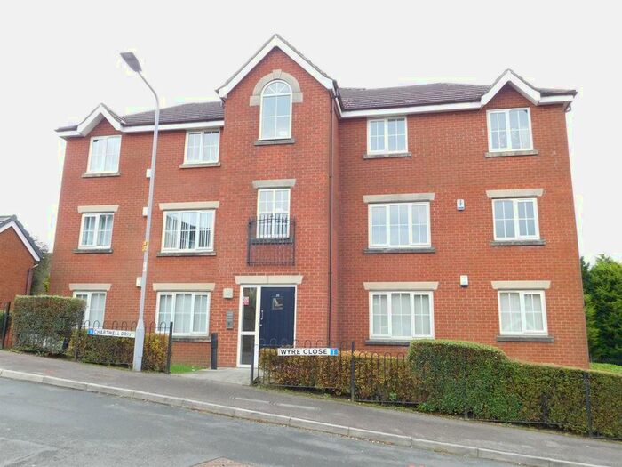 1 Bedroom Flat To Rent In Flat, Chartwell Drive, Bradford BD6