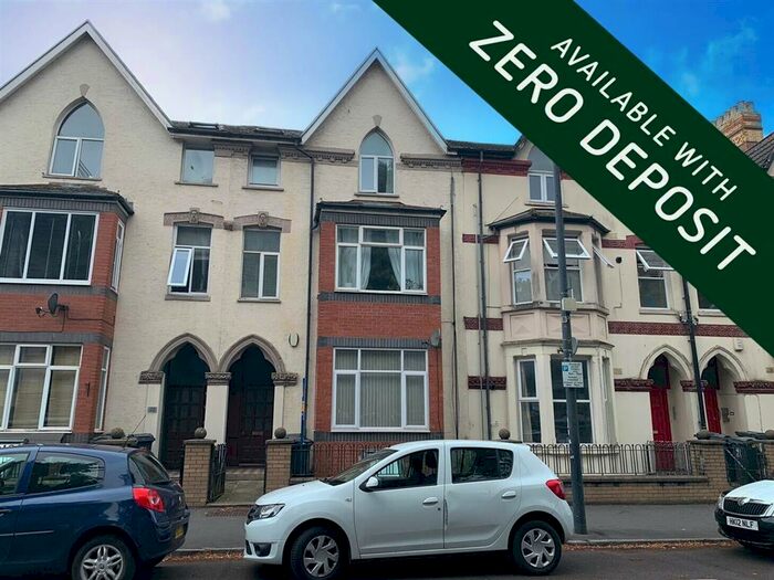 3 Bedroom Ground Flat To Rent In Fitzhamon Embankment, Cardiff, CF11