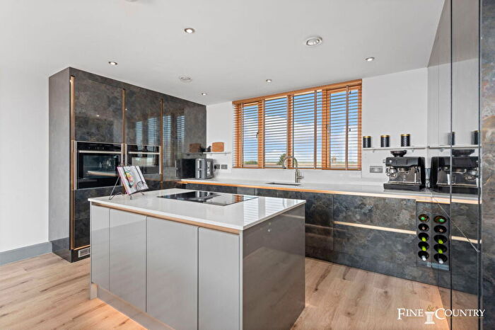 2 Bedroom Detached House For Sale In Gedney Drove End, PE12