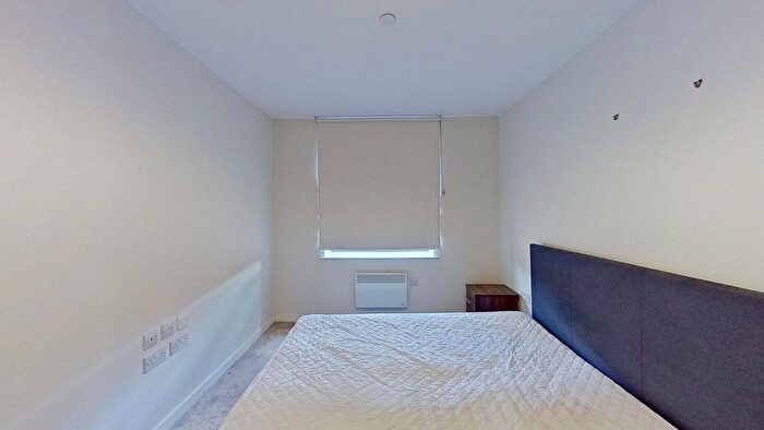 2 Bedroom Flat To Rent In Atkinson Street, Leeds, LS10