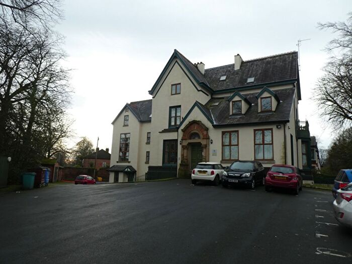 1 Bedroom Flat To Rent In The Poplars, Whalley Road, Whalley Range, Manchester., M16