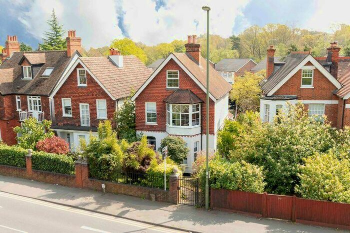 6 Bedroom Detached House To Rent In Ashley Road, Walton-on-Thames, KT12