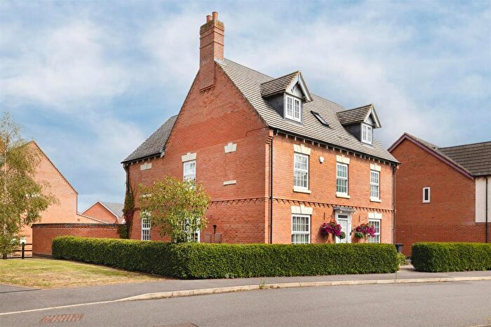 5 Bedroom Detached House For Sale In Frances Way, Ibstock, LE67